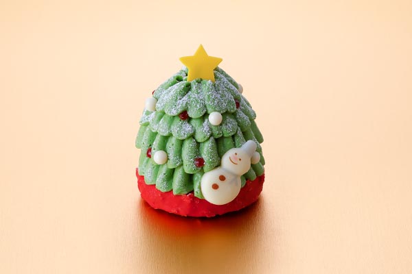 きらめく星のハッピーツリー［ピスタチオクリームとベリーのソース］