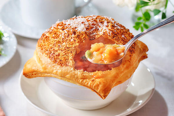 ポットパイ ～バジルの香りスペシャルミネストローネ～