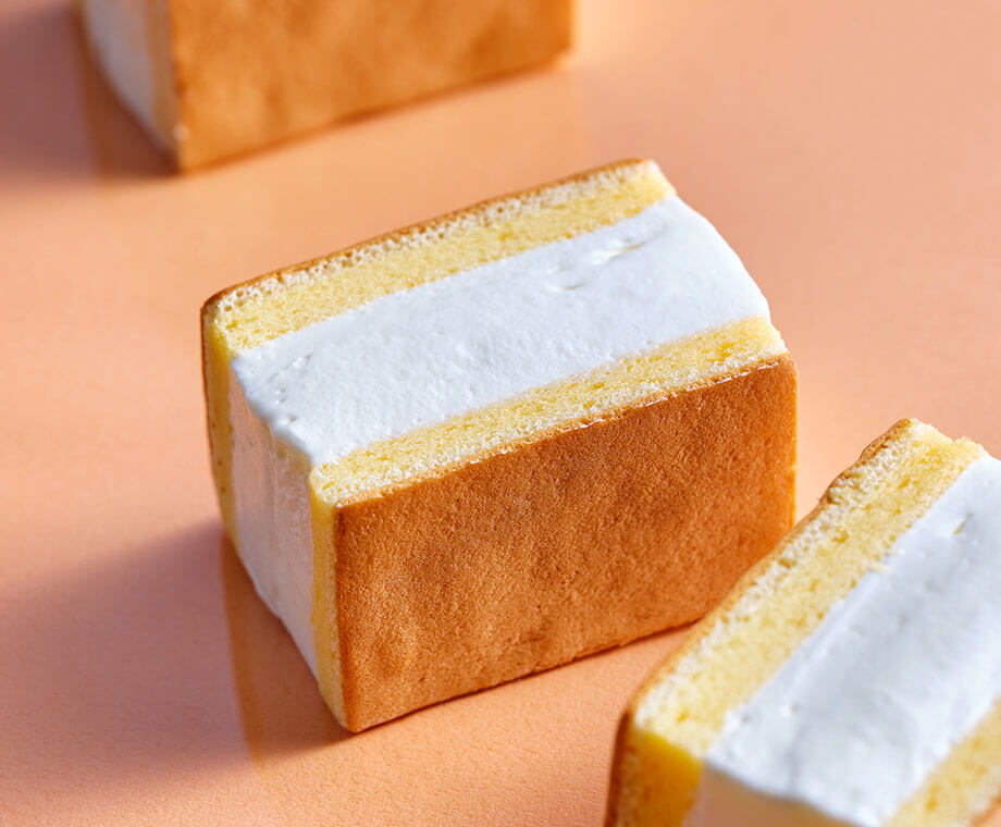 ふんわり生クリームシフォンサンド｜マールブランシュ／菓子wabiya公式