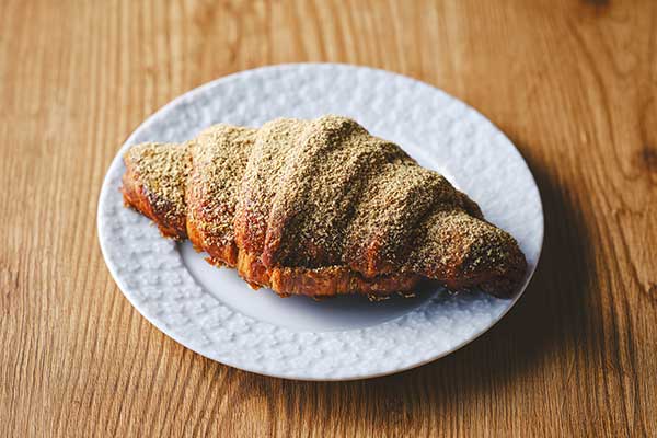 クロワッサン・黒蜜きなこバター